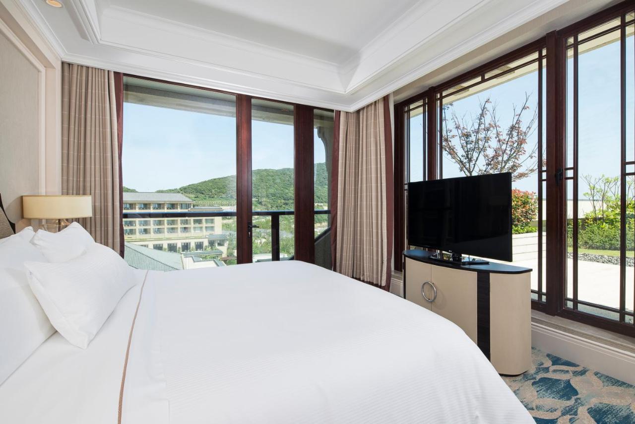 The Westin Zhujiajian Resort, Чжоушань Екстер'єр фото